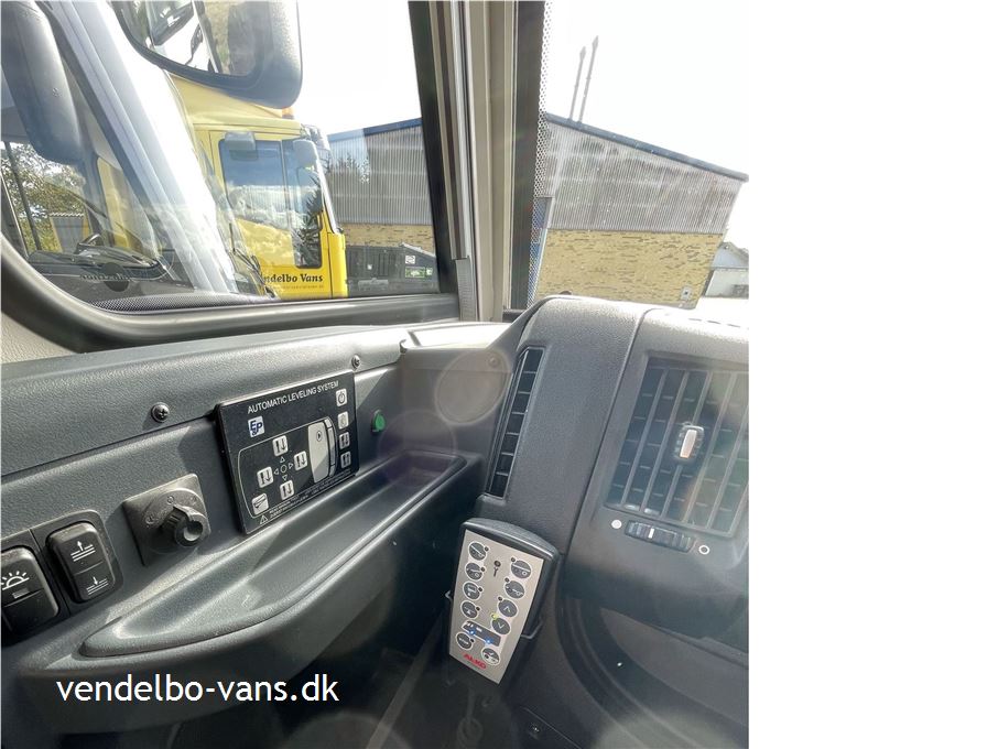 Bürstner Elegance I 910 G